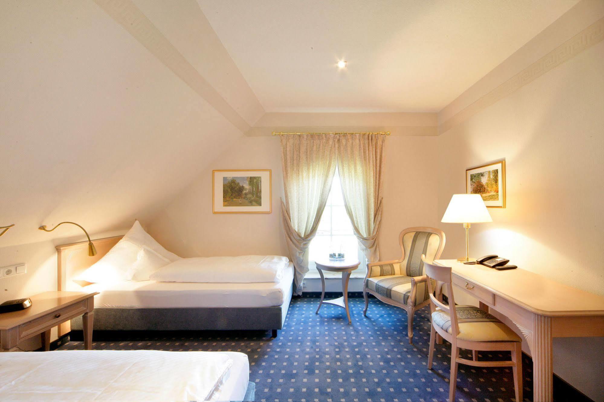 Hotel Goedecke Sarstedt Kültér fotó